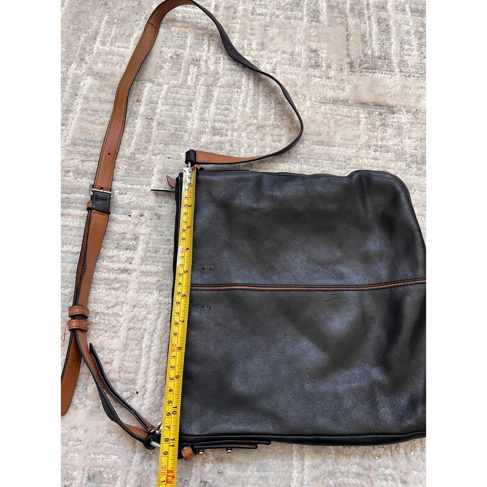 Vera Bradley Black Leather Crossbody Bag Floral Interior Everyday Purse - Picture 11 of 16